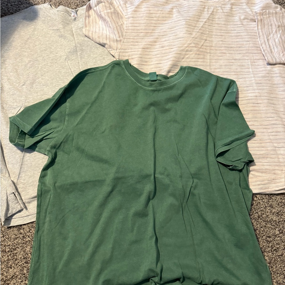 Old navy tees